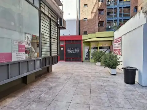 Local en Venta 50 años