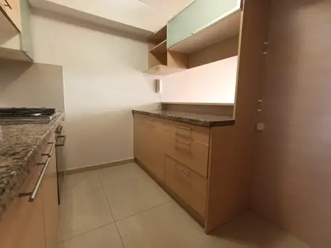 Departamento en Alquiler en Centro, $ 560.000