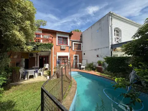 CASA EN VENTA JARDÍN/ PILETA MARTÍNEZ SAN ISIDRO