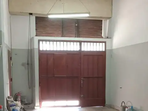 Galpon en Venta 5,50  mts Frente