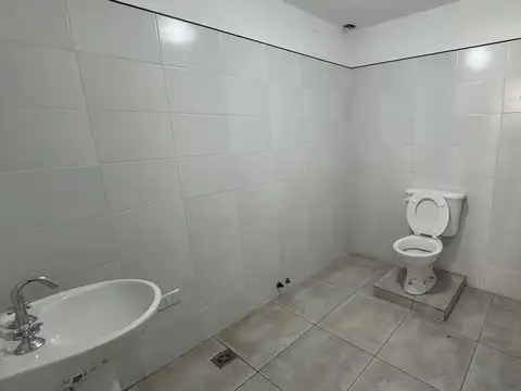 Local en Alquiler en Barrio San Martin, $ 1.800.000