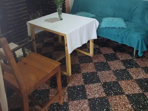 CASA EN VENTA DOS DORMITORIOS. BARRIO LUDUEÑA