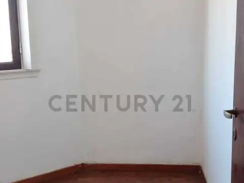 Departamento en Venta en Los Hornos, USD 54.000