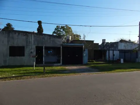 152 entre 70 y 71 1800, Piso 0