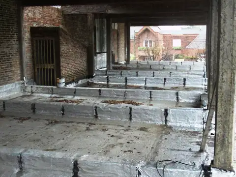 Local en Venta 25 años