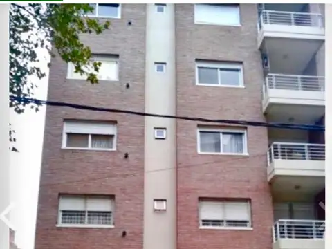 Cochera semicubierta en venta  Centro Villa Ballester