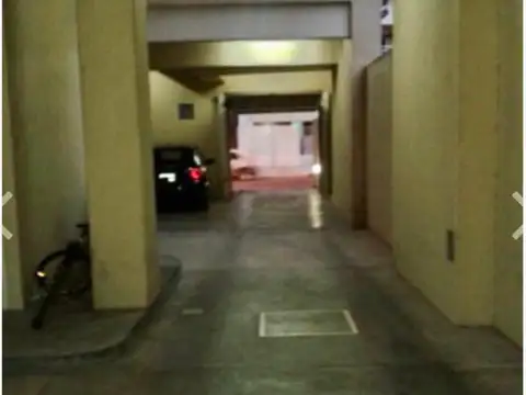 Cochera semicubierta en venta  Centro Villa Ballester