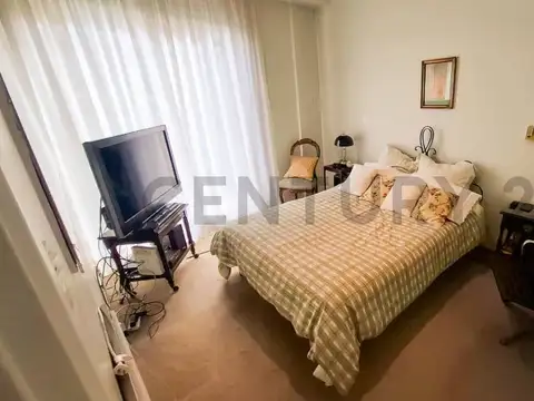 VENTA DEPARTAMENTO 3 AMBIENTES Y COCHERA RECOLETA