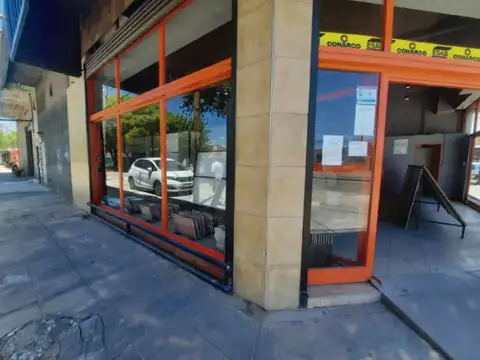 Av. Pte. Arturo Umberto Illia 6200