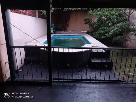 Casa 5 ambientes con 3 baños