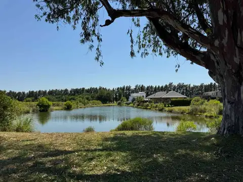 Terreno en Venta en Monet Barrio Privado, USD 45.000