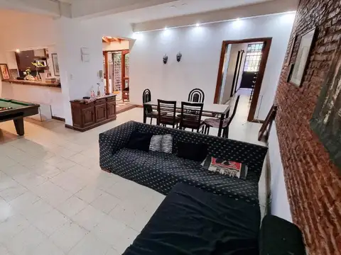 Depto Tipo Casa en Venta 50 años