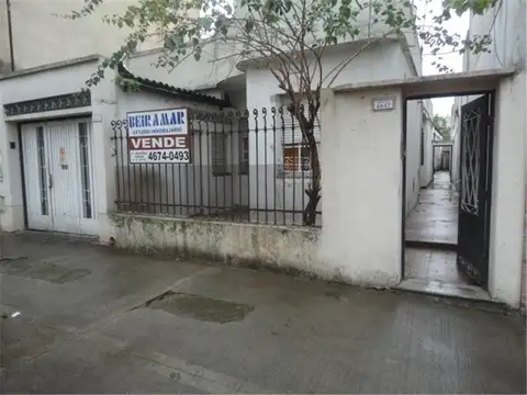 VIVIENDA Y GALPON LOTE 8.66 X 43.- EXCELENTE ZONA