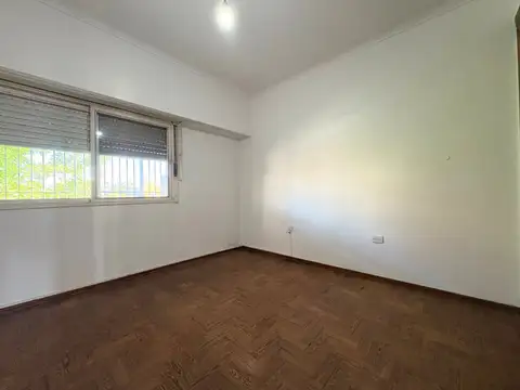 Depto Tipo Casa en Venta 26 años