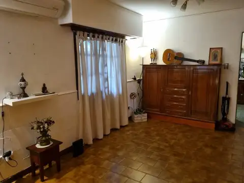 Casa en Venta en Bernal, USD 140.000