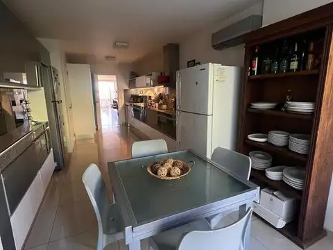 Departamento en Venta con 2 cocheras