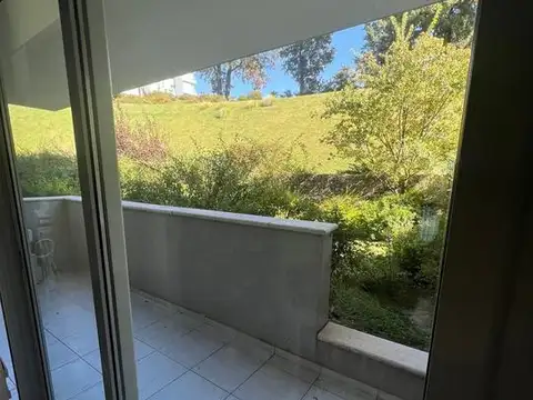 Departamento 6 ambientes con 4 baños