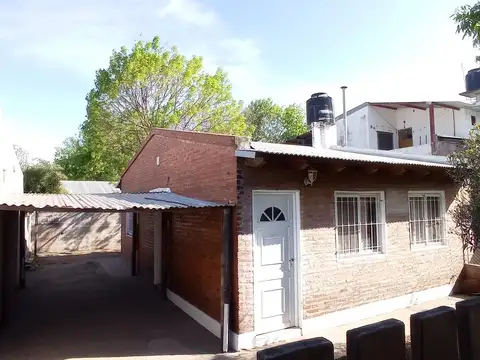 CASA EN ALQUILER DE DOS DORMITORIOS ( IMPUESTOS A CARGO DEL PROPIETARIO)