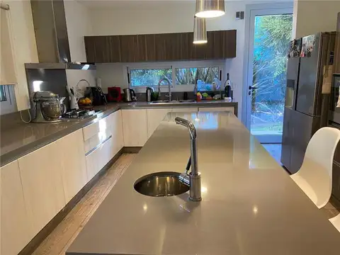 Casa en Venta de 6 dormitorios