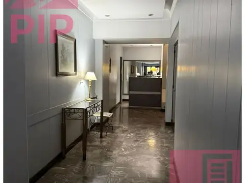 General Ricchieri 100, Piso 1