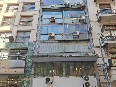 Oficina 3 ambientes con 1 baño