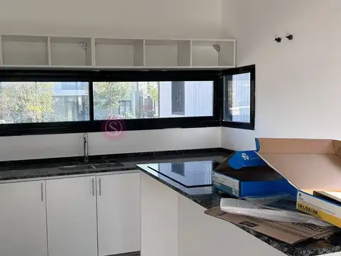 Casa en Venta 1 año