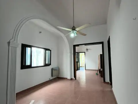 Bernardo De Irigoyen 200