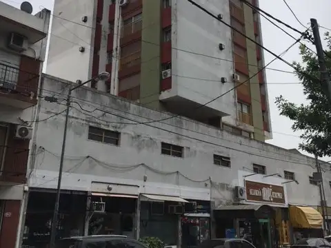 Jose Hernandez 3000 , Piso 3