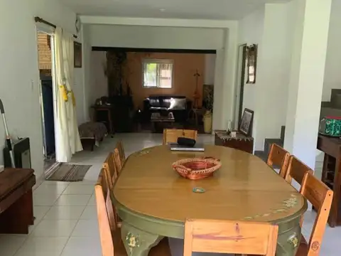 Casa en Alquiler Temporal en Parque Jularó, USD 1.800