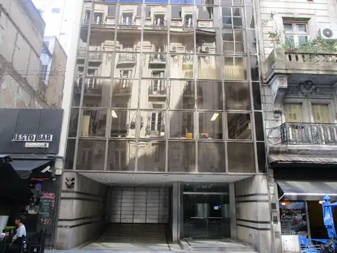 VENTA OFICINAS - PLANTA DIVIDIDA CENTRO NORTE