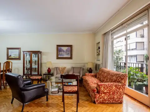 Departamento 5 ambientes con 2 baños