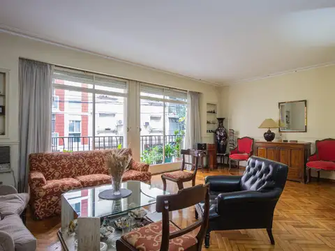 Departamento en Venta de 5 ambientes