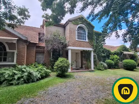 Aristobulo del Valle  al 2600