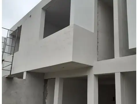 BERON DE ASTRADA 2700