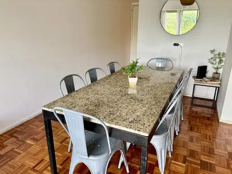 Departamento 4 ambientes con 2 baños