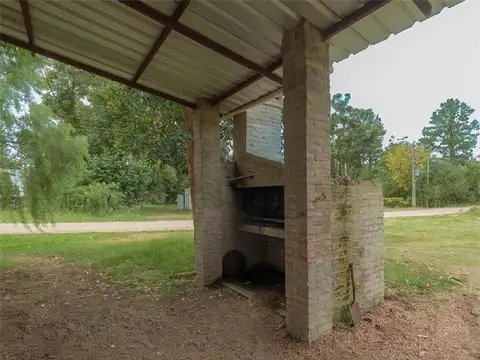 Grán Esquina , Balneario Kiyú. Financiación y/o permuta...