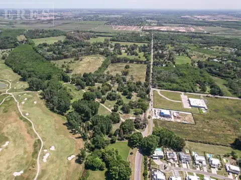 Terreno en Venta de 926,0 m2