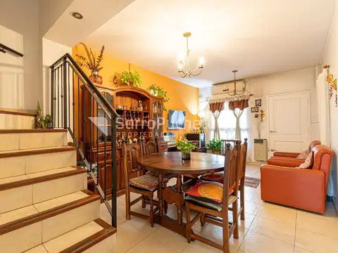 Depto Tipo Casa en Venta 14 años