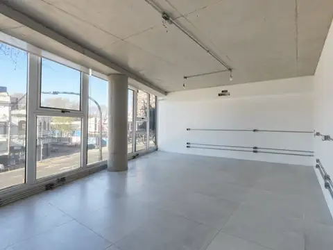 Avenida Juan Bautista Justo 2000