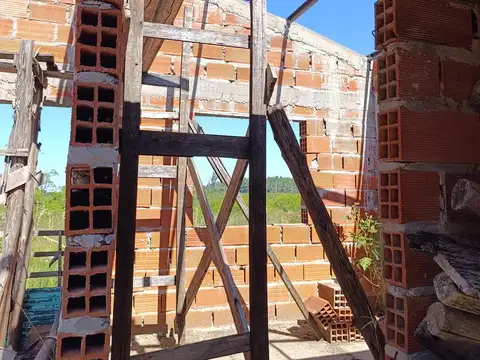 Terreno en Venta 100  mts Frente