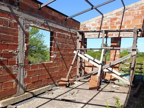 Terreno en Venta 239  mts Fondo