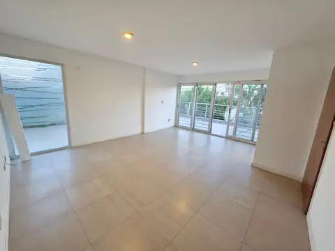 DEPARTAMENTO EN VENTA 2 AMB ITUZAINGO NORTE