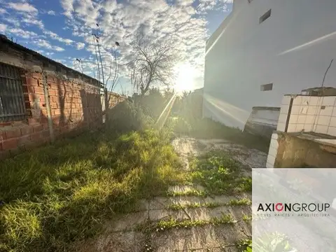 Terreno en Venta 7  mts Fondo