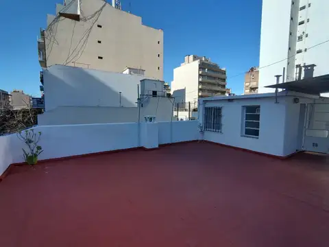 Depto.tipo casa de 4 ambientes en Venta en Villa crespo