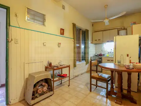 Ignacio Warnes al 700 entre Gral. Las Heras y Gral. Martin M. de Guemes