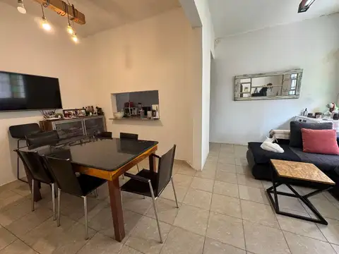 Depto Tipo Casa en Venta en Lanus Oeste, USD 84.000