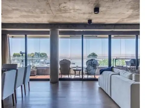 Alquiler Anual Departamento 5 Amb con vista Al Rio en Olivos