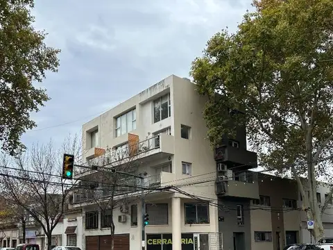 Cochera cubierta en Pichincha