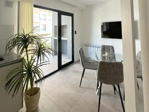 Gascón 1600, Piso 1