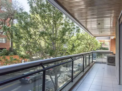 Av. Cerviño y Sinclair